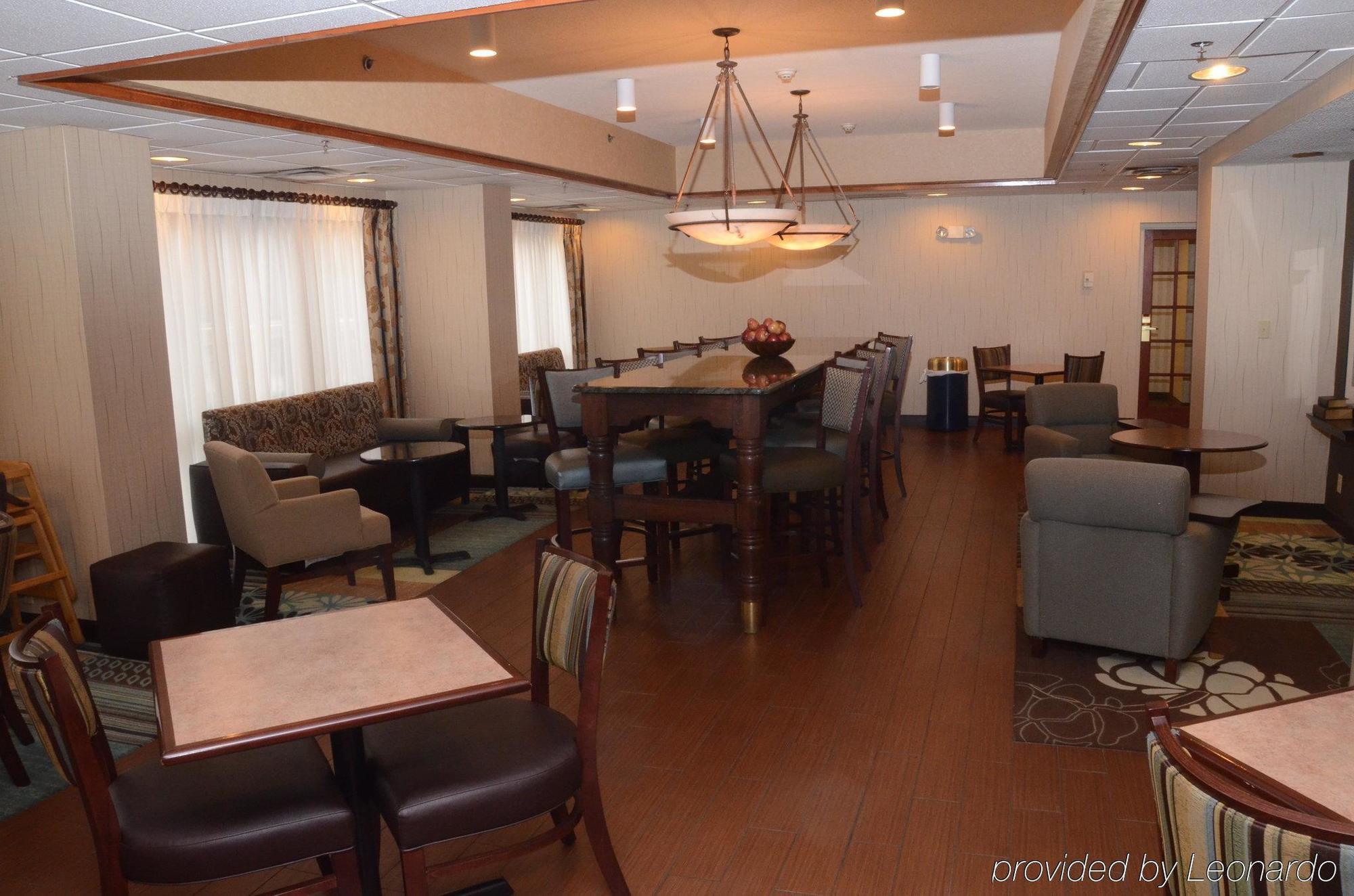 Hampton Inn อาบิงดอน ภายนอก รูปภาพ