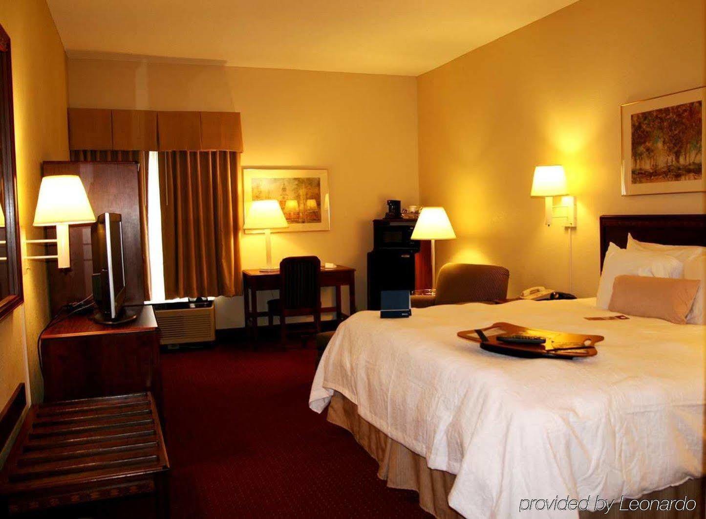 Hampton Inn อาบิงดอน ภายนอก รูปภาพ