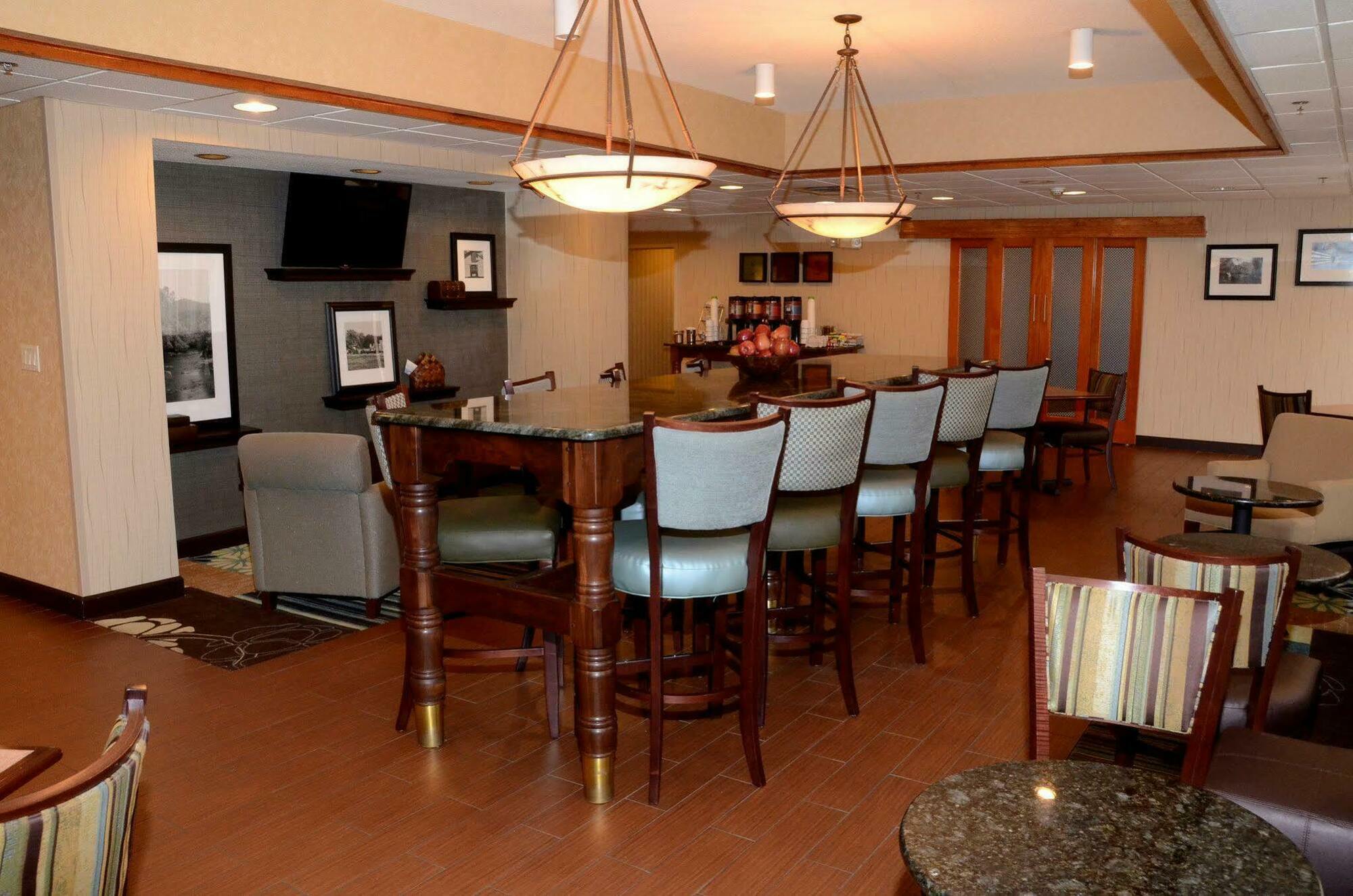 Hampton Inn อาบิงดอน ภายนอก รูปภาพ